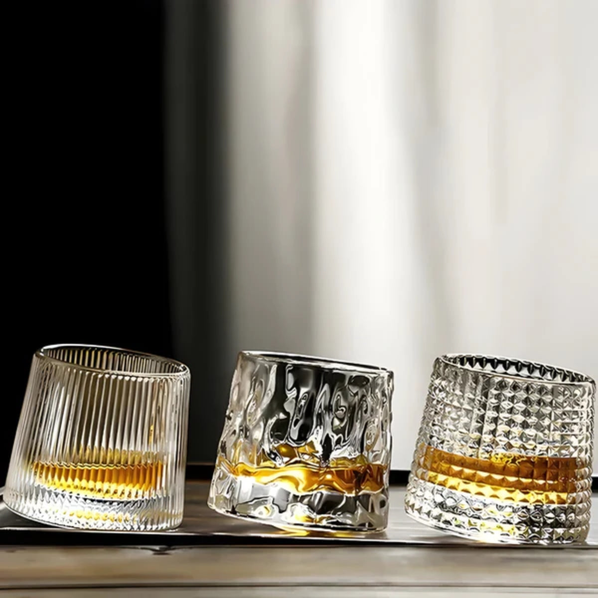 Drehbares Whiskeyglas-Set, 3-teilig, 360° drehbare Kristallgläser für Scotch, Bourbon & Cocktails