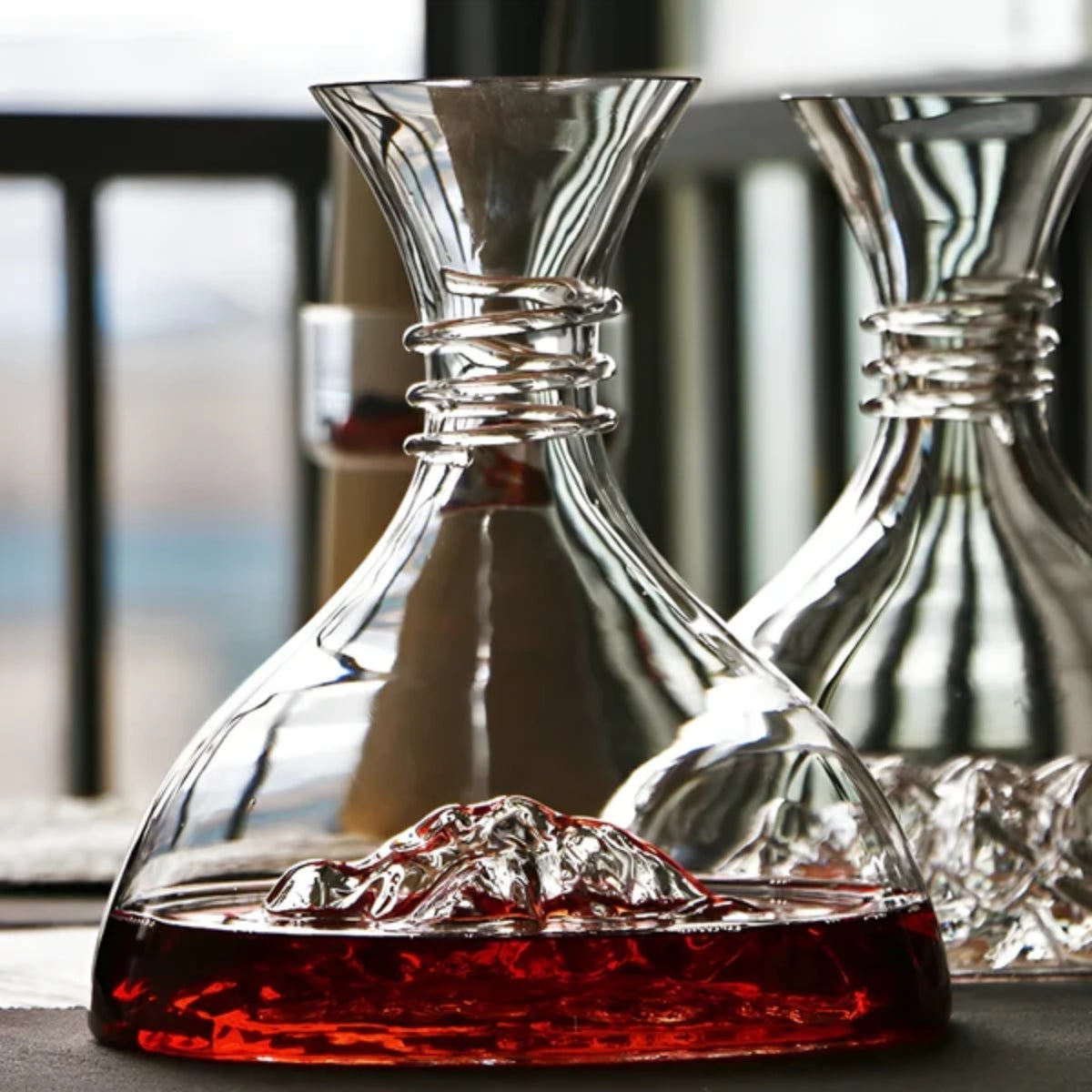 Mountain Base Kristall-Weindekanter, bleifreie Glas-Karaffe zum Belüften von Rotwein