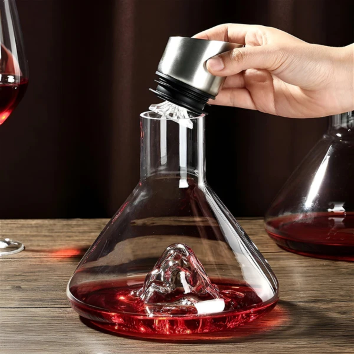 1500ml Konischer Weindekanter mit integriertem Belüfter und Edelstahlverschluss