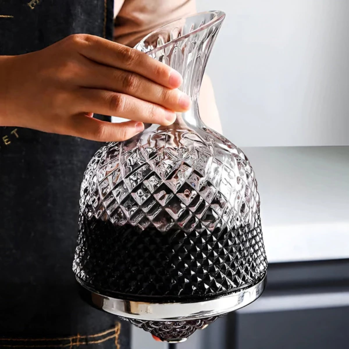 1,5 L 360° drehbarer Dekanter aus Kristallglas