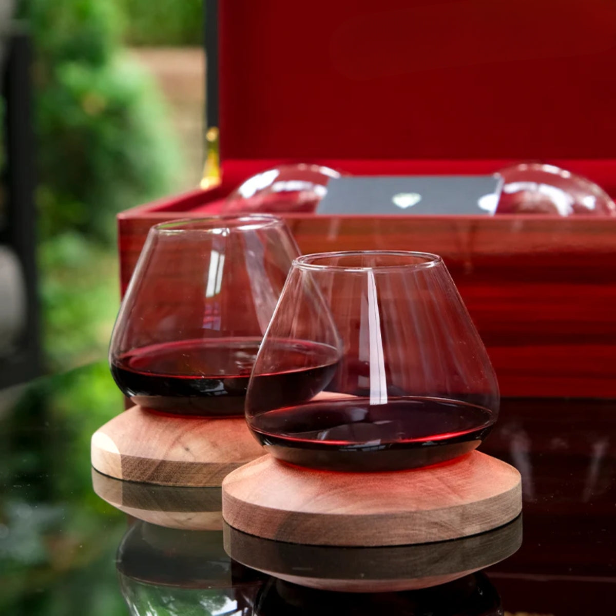 Whiskeyglas-Boden aus Akazienholz – Premium-Holzuntersetzer für schaukelnde Tumbler